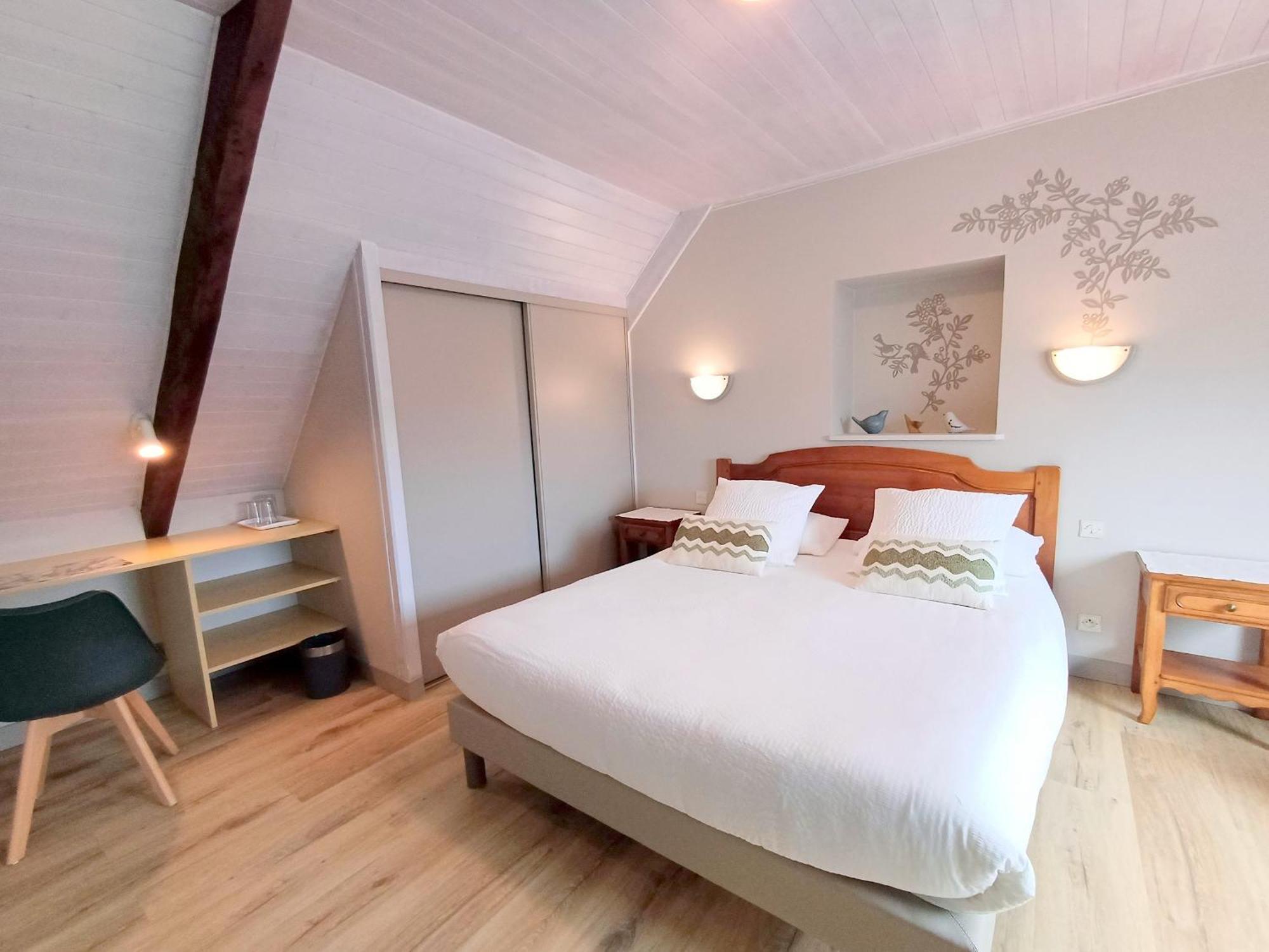 Au Calme A 10Mn Des Baies De Douarnenez Et Audierne Avec Cuisine A Disposition Mahalon Exterior photo