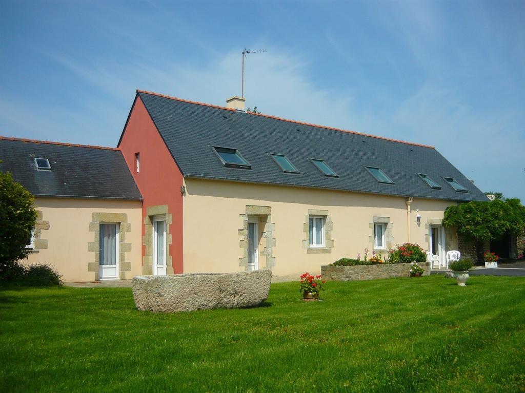 Au Calme A 10Mn Des Baies De Douarnenez Et Audierne Avec Cuisine A Disposition Mahalon Exterior photo